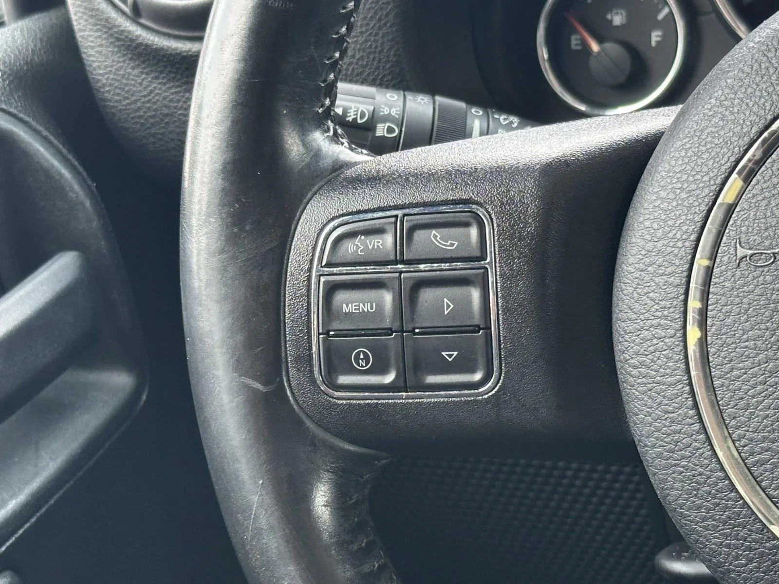 Used 2017 Gray Jeep Unlimited Sport image 26