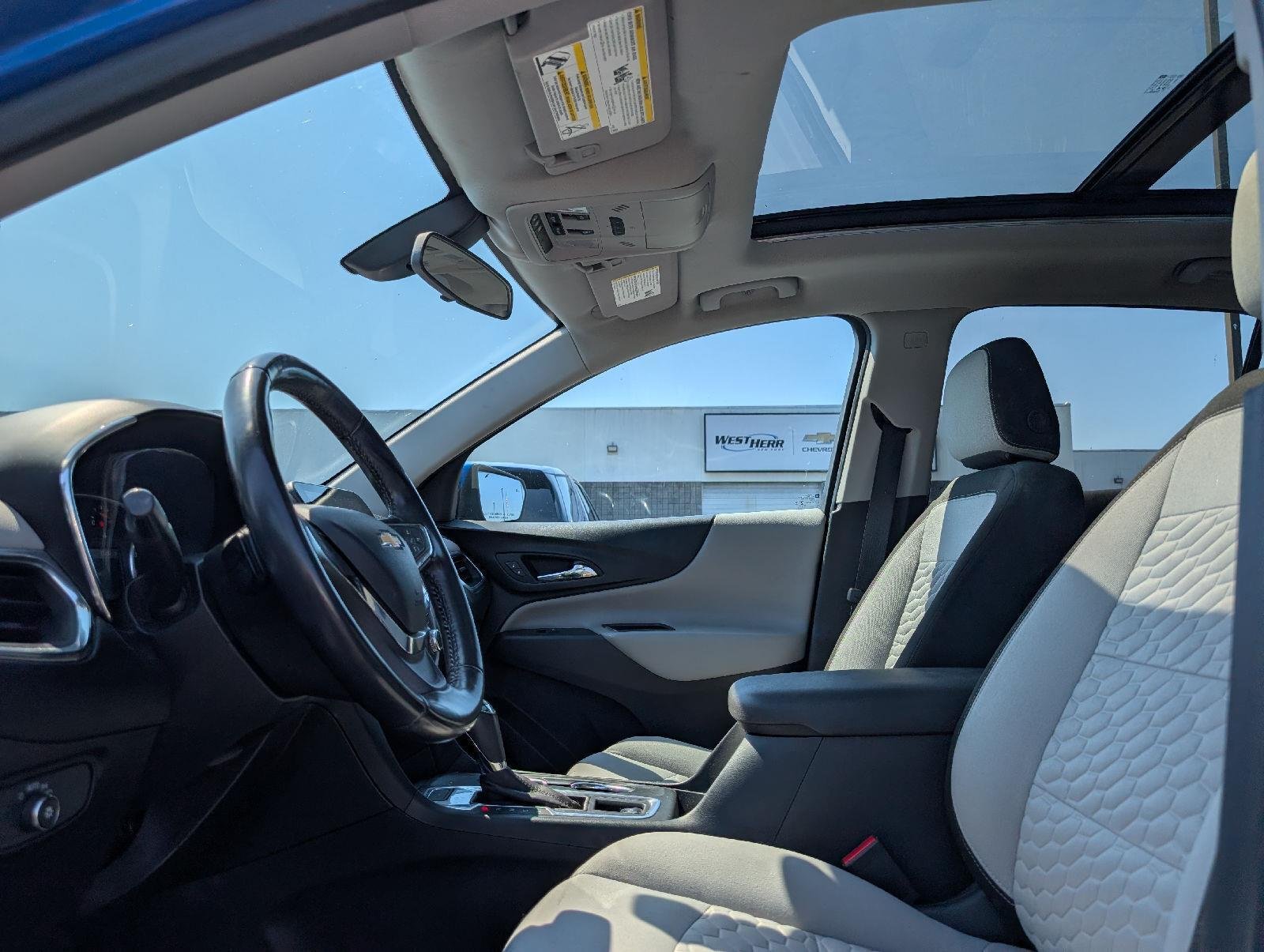 Used 2019 Kinetic Blue Metallic Chevrolet LT image 12
