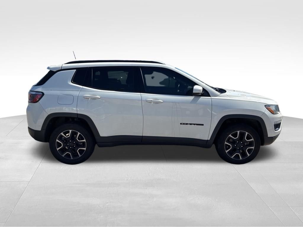 Used 2019 White Jeep Sport image 7