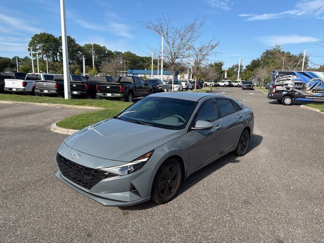 Certified Used 2022 Gray Hyundai SEL image 12