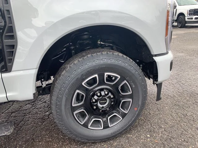 New 2026 White Ford F-250® Platinum® image 37