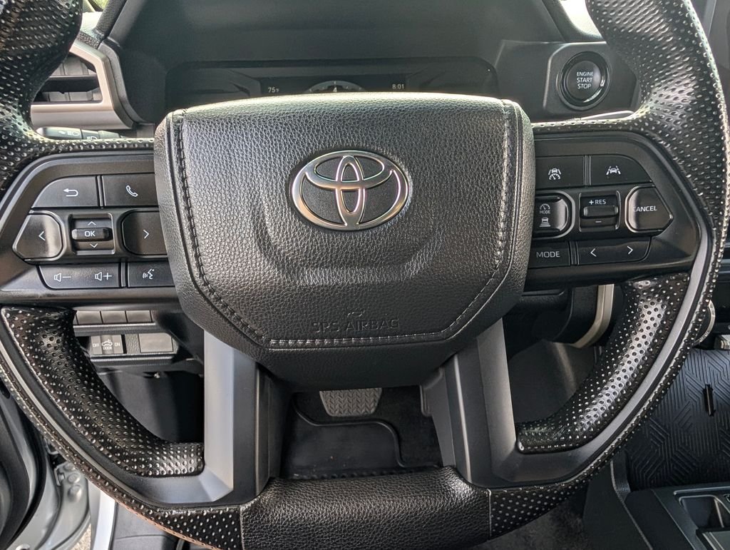2025 Toyota Tacoma SR5 - Photo 19