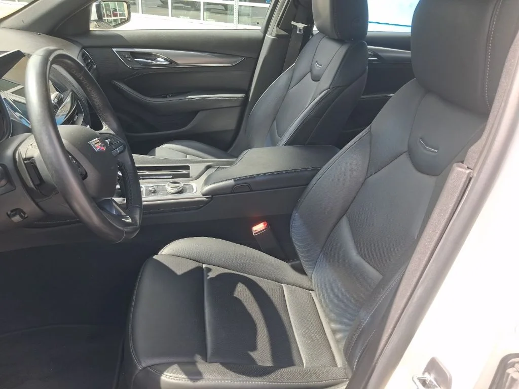 Used 2023 White Cadillac Premium Luxury image 20