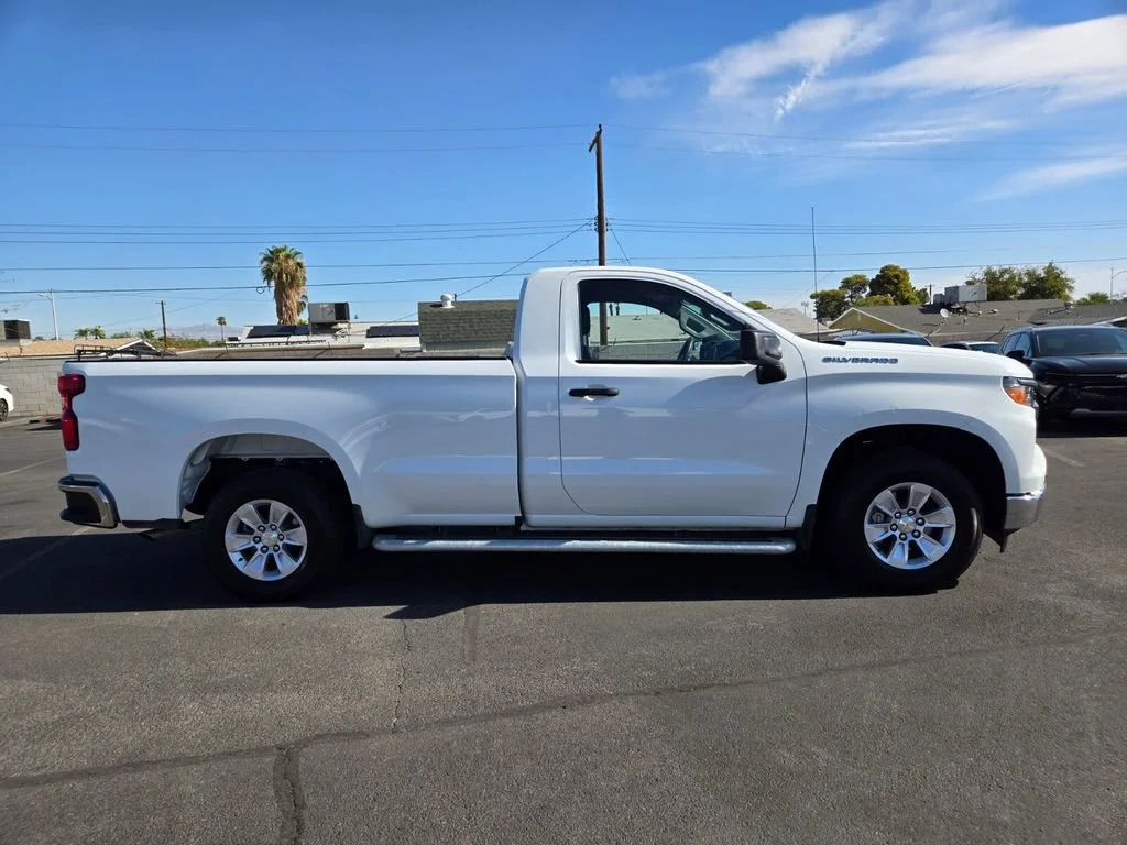 Used 2025 Summit White Chevrolet WT image 6