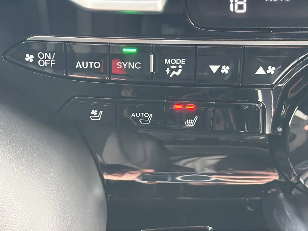 New 2026 Solar Silver Metallic Acura SH-AWD A-Spec image 19