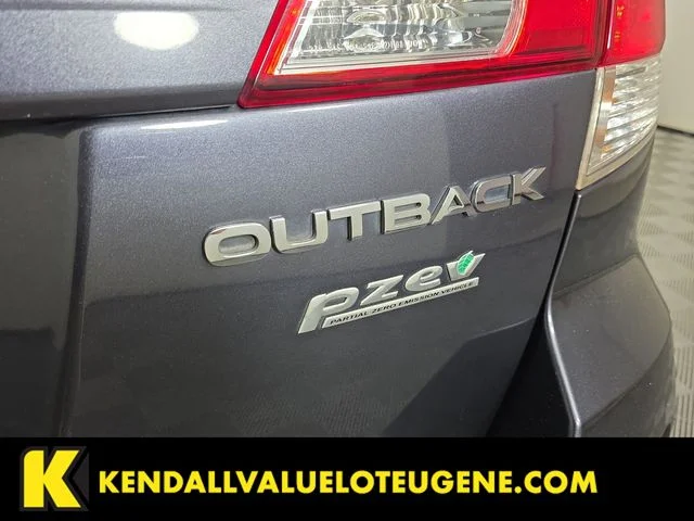 Used 2013 Gray Subaru 2.5i Premium image 10