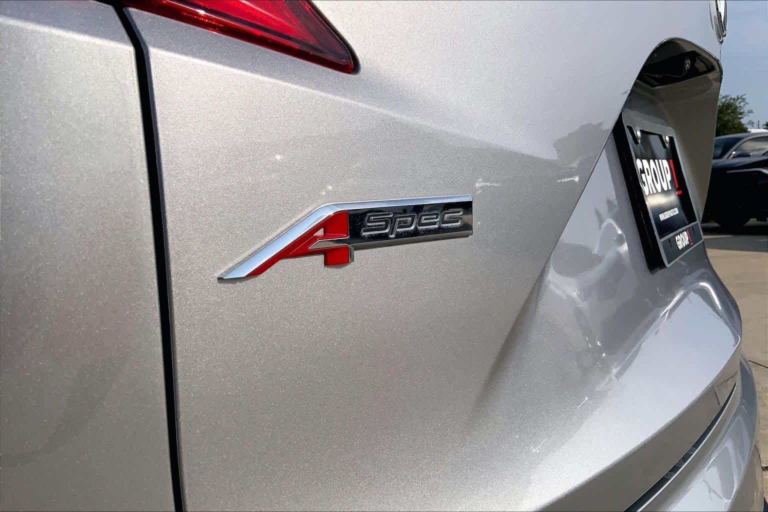 Used 2024 Lunar Silver Metallic Acura w/A-Spec Package image 9