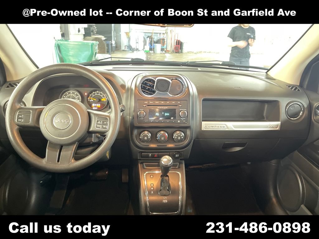 Used 2014 Red Jeep Sport image 17