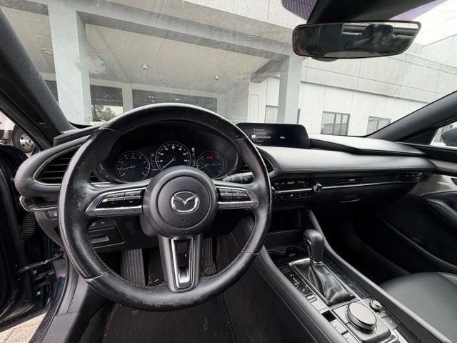 Used 2019 Blue Mazda Preferred image 9