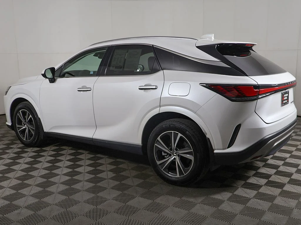Used 2023 White Lexus 350h Premium image 14