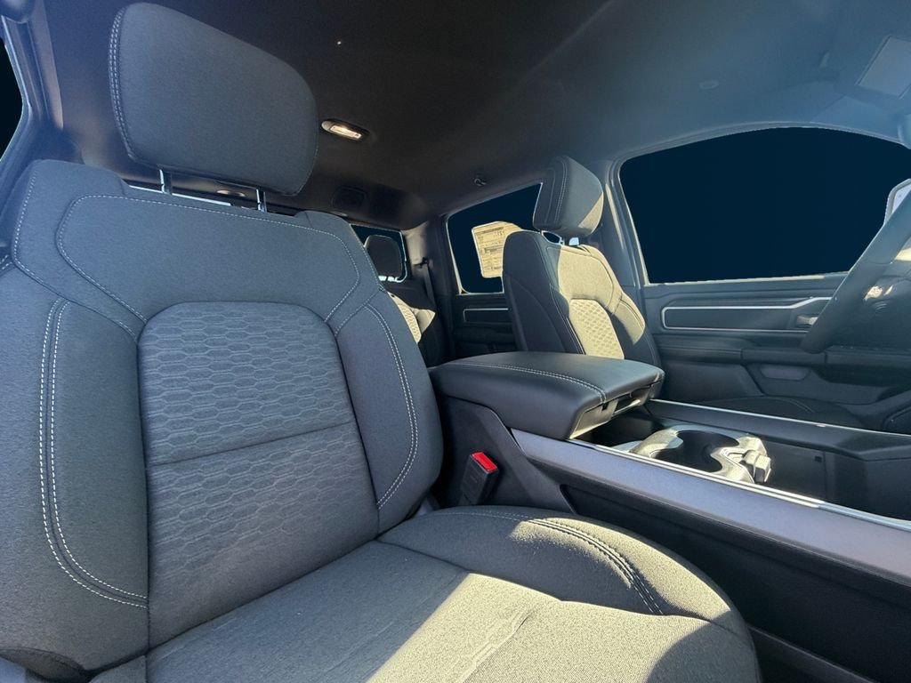 2025 RAM 1500 Big Horn/Lone Star - Photo 17