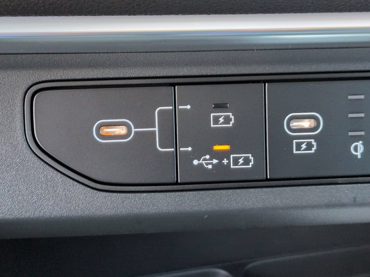 New 2026 Snow White Pearl Kia SX Prestige image 28