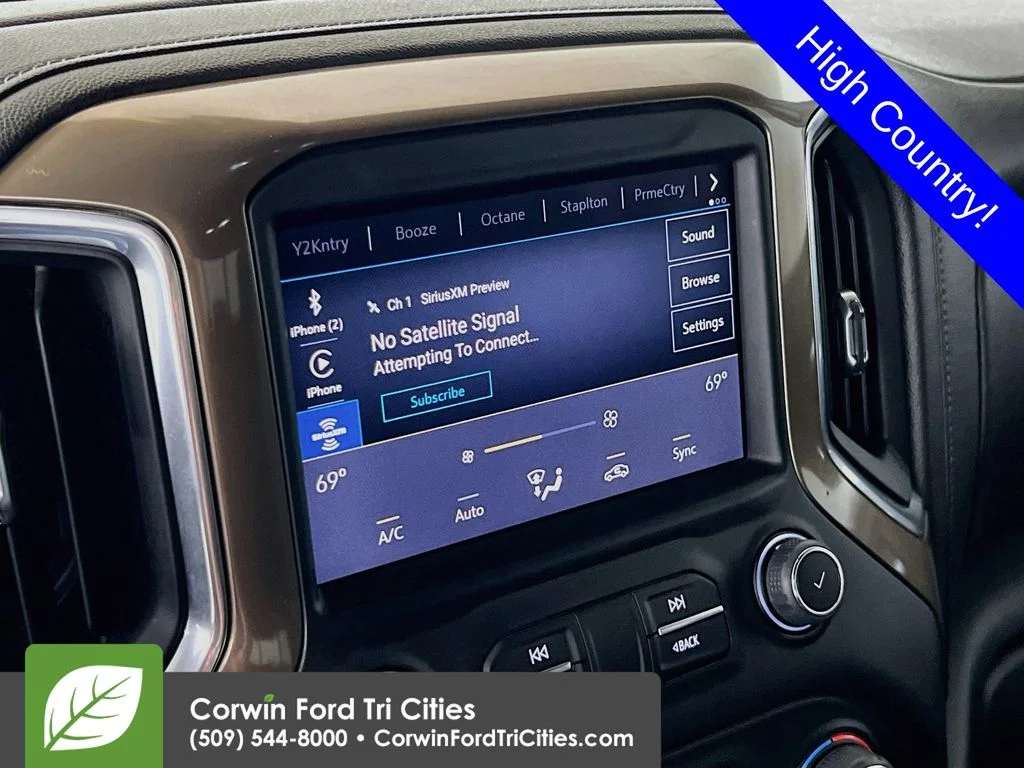 Used 2022 Black Chevrolet High Country image 23