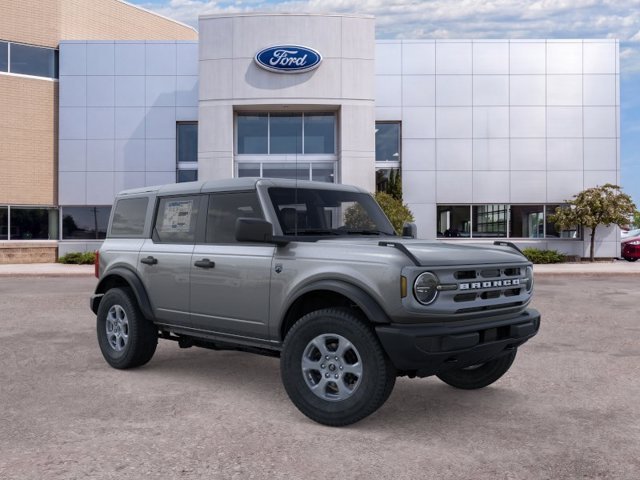 New 2025 Gray Metallic Ford Big Bend image 7
