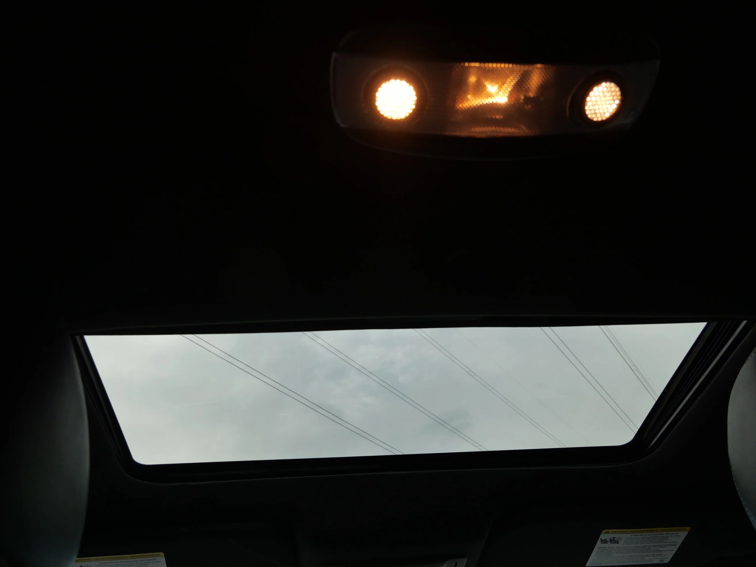 Used 2018 White Platinum Metallic Tri-Coat Ford SEL image 16