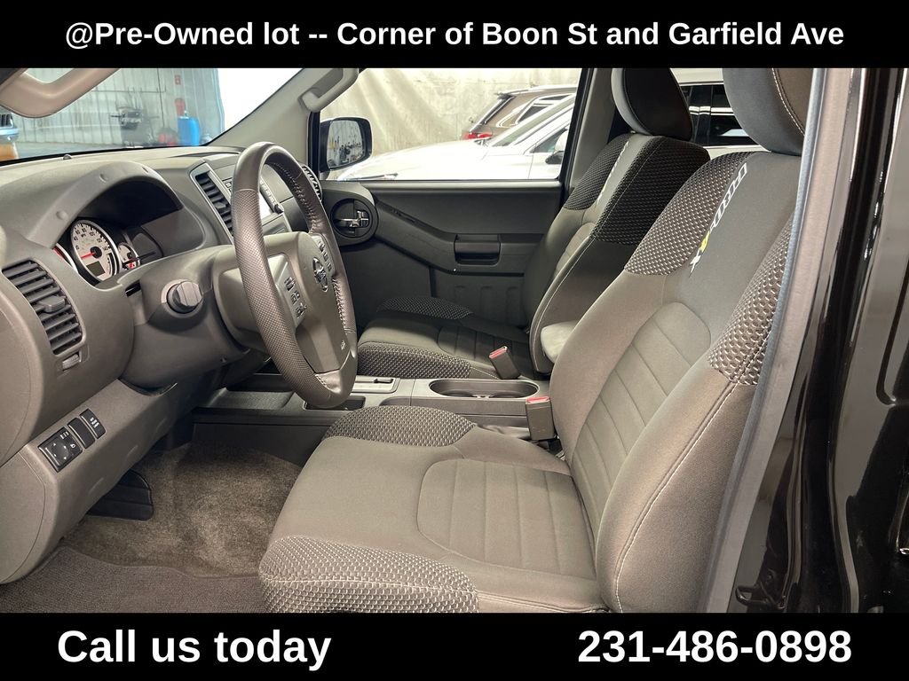 Used 2015 Black Nissan PRO-4X image 13