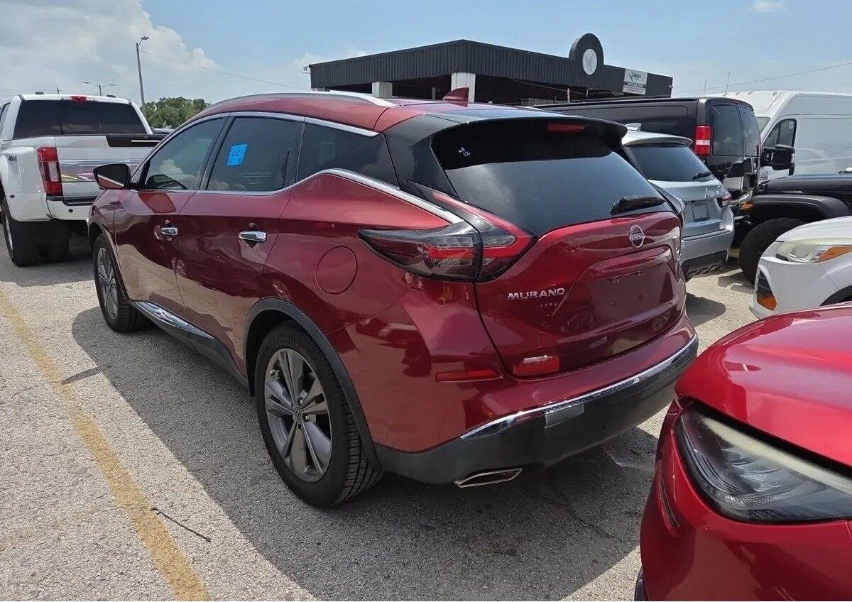 Used 2023 Scarlet Ember Tintcoat Nissan Platinum image 3