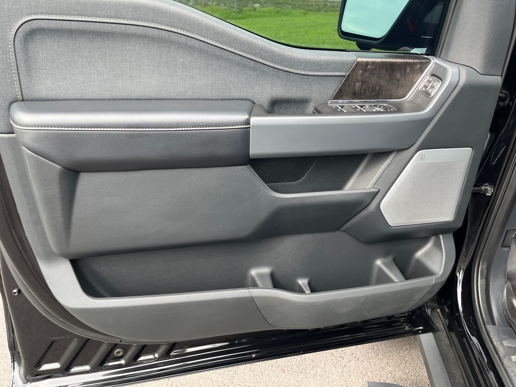 Used 2021 Black Ford Lariat image 12