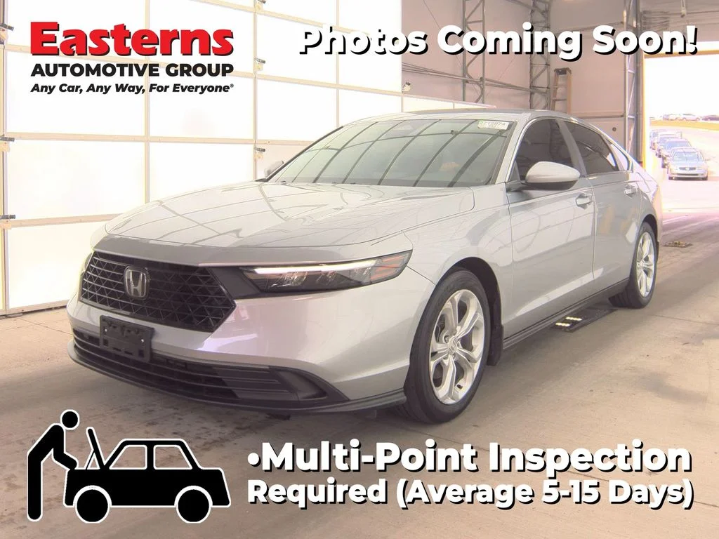 Used 2023 Silver Honda LX image 1