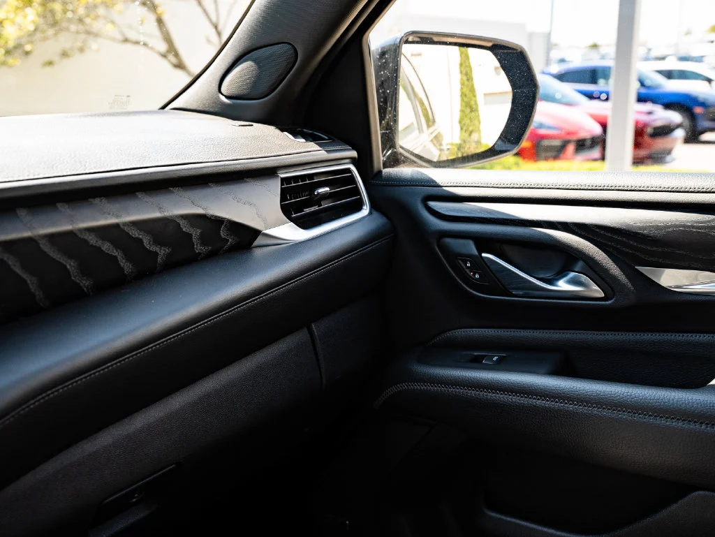 Used 2021 Onyx Black GMC Denali image 42