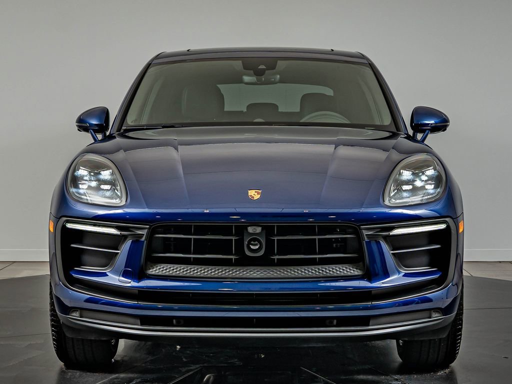 New 2026 Gentian Blue Metallic Porsche  image 11