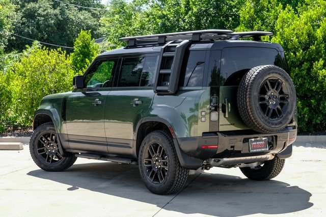 New 2026 Woolstone Green Land Rover S image 10