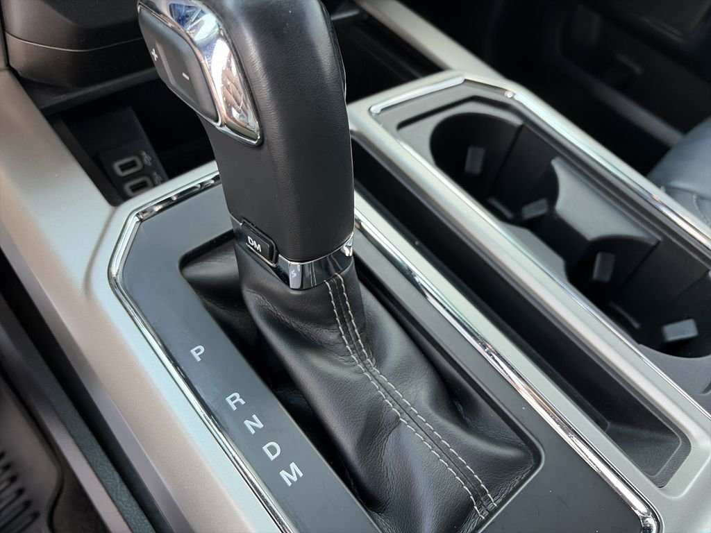 Used 2020 Red Ford Lariat image 27