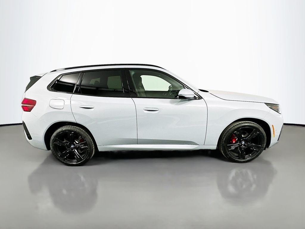 New 2026 Brooklyn Grey Metallic BMW 30 xDrive image 4