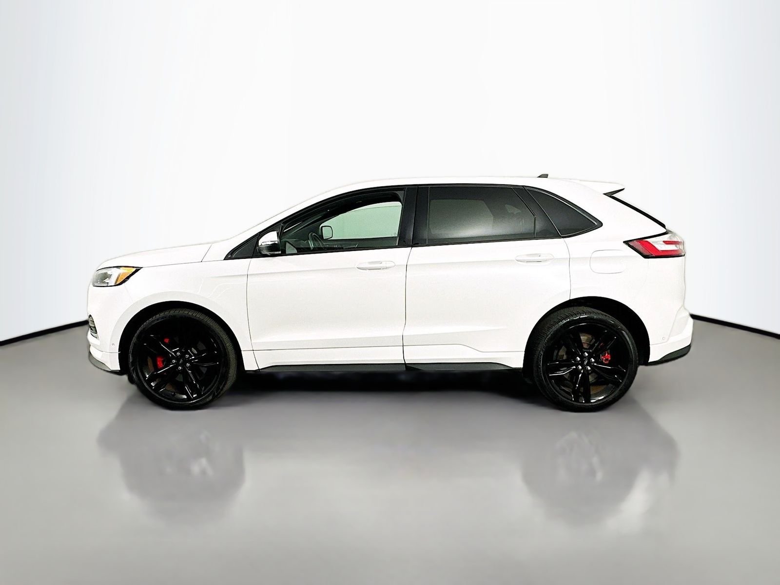 Used 2022 Star White Metallic Tri-Coat Ford ST image 4