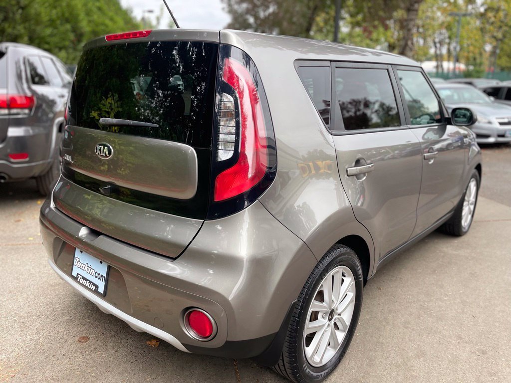 Used 2019 Titanium Gray Kia Plus image 4