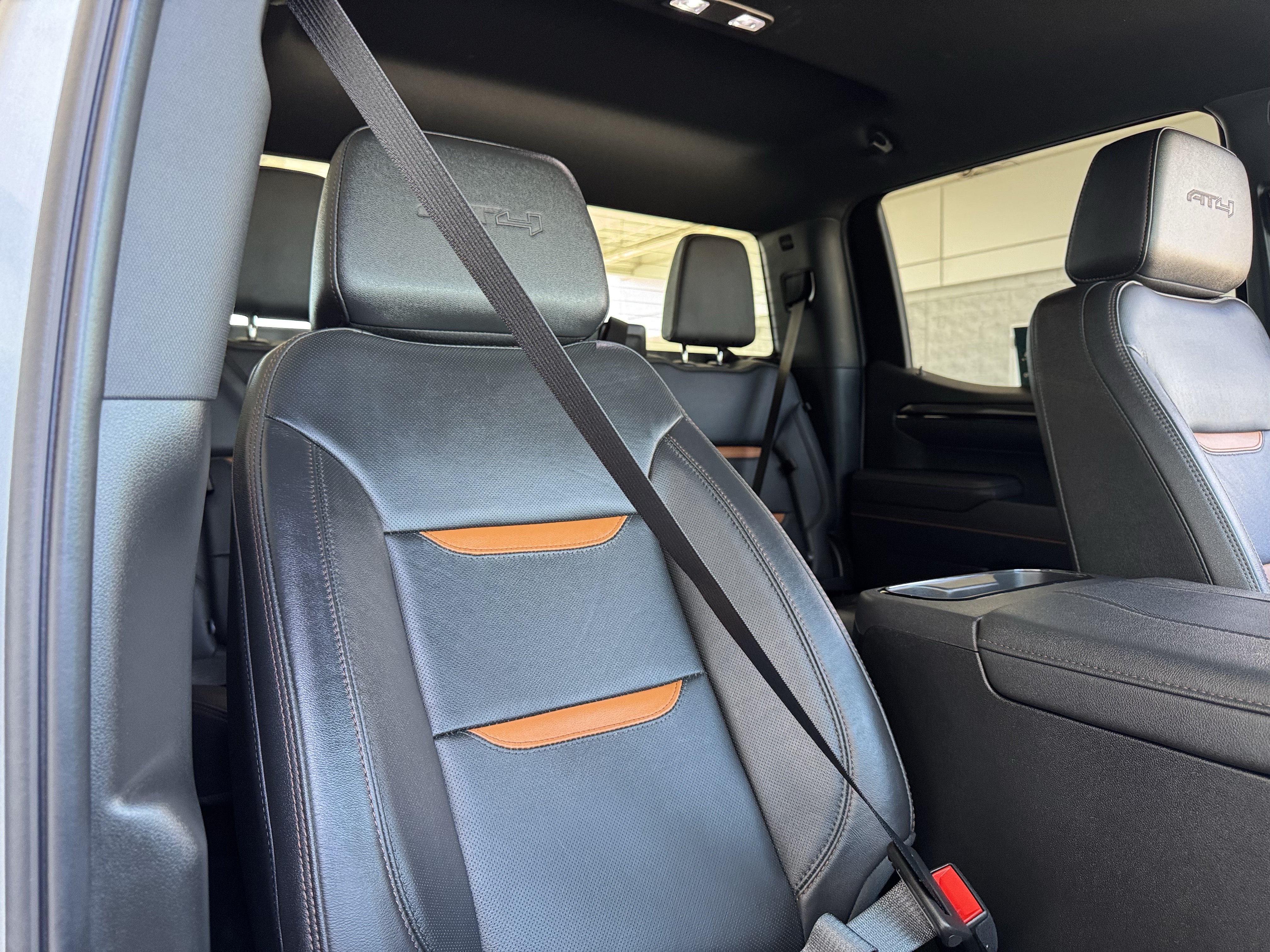 2025 GMC Sierra 1500 AT4 - Photo 22