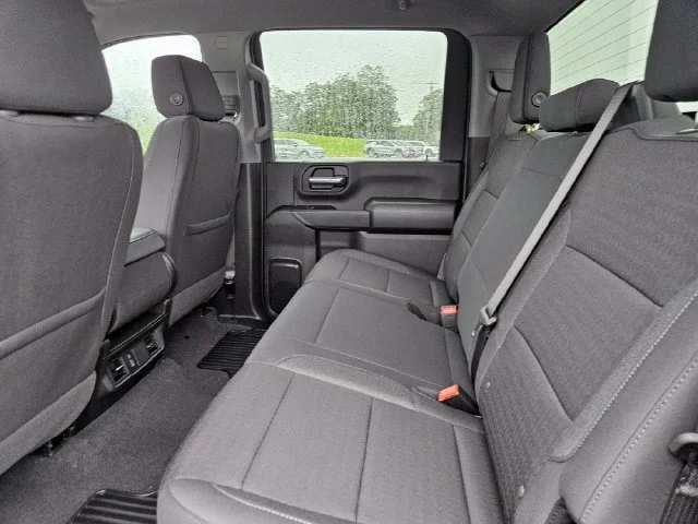 2026 Chevrolet Silverado 2500 HD Custom - Photo 25