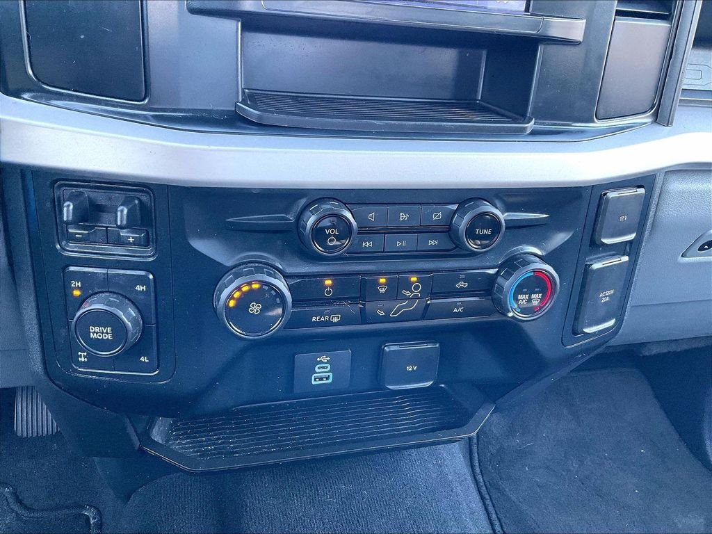 Used 2023 White Ford XL image 25