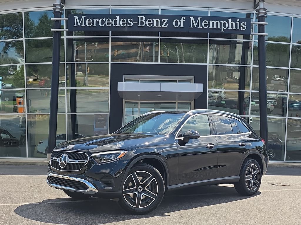 New 2026 Black Mercedes-Benz GLC 300 image 1
