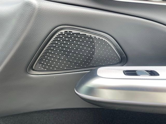 2025 Mercedes-Benz E-Class E350 - Photo 52