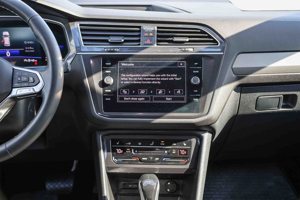 2022 Volkswagen Tiguan SE - Photo 13