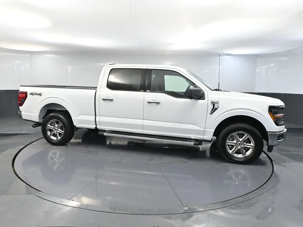 Certified Used 2024 White Ford XLT image 4