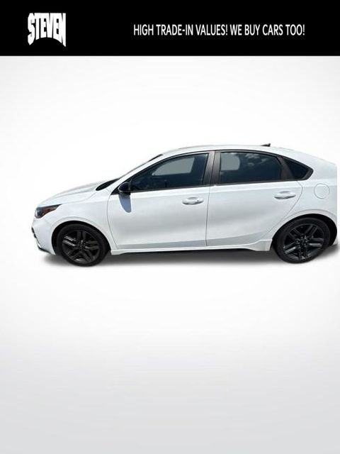 Used 2021 White Kia GT-Line image 3