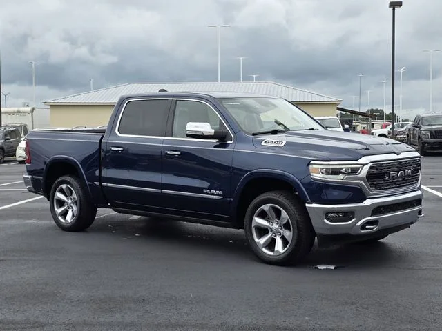 2022 RAM 1500 Limited 4x4 Crew Cab 5'7's photo