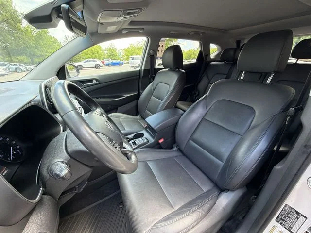 Used 2019 Silver Hyundai Ultimate image 11