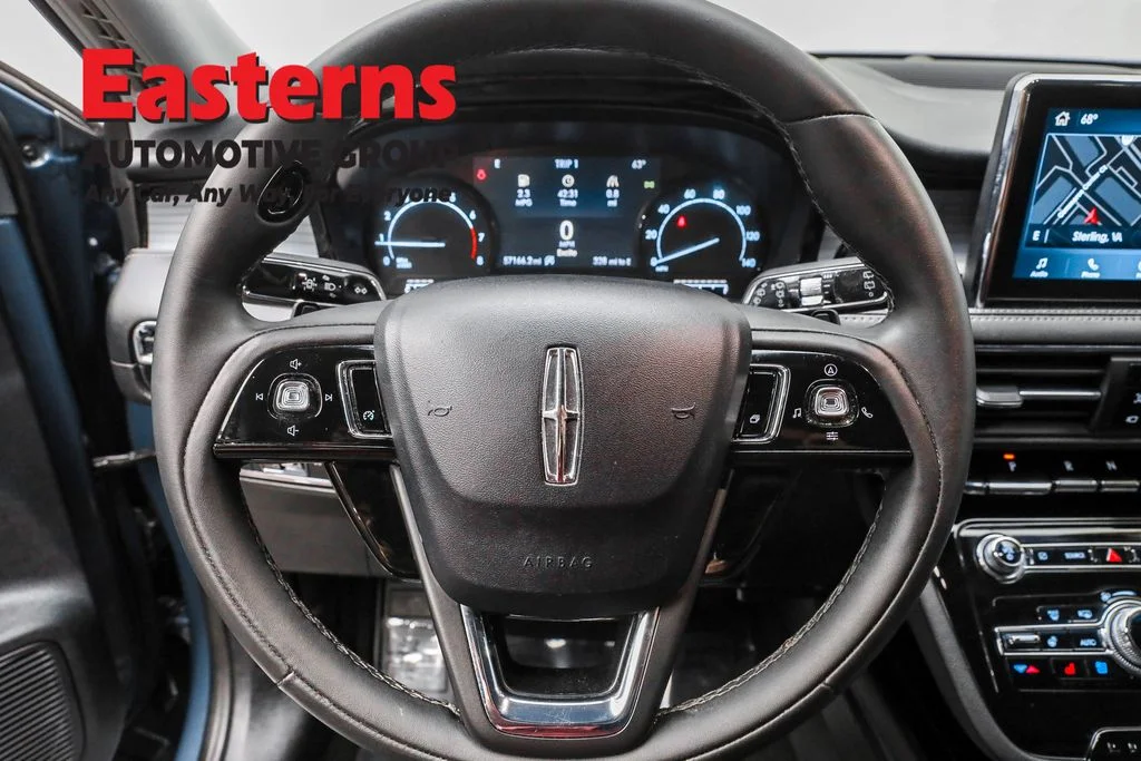 Used 2022 Blue Lincoln Standard image 10