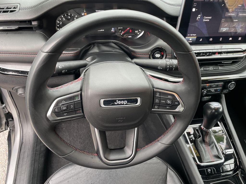 Used 2023 Silver Jeep Trailhawk image 16