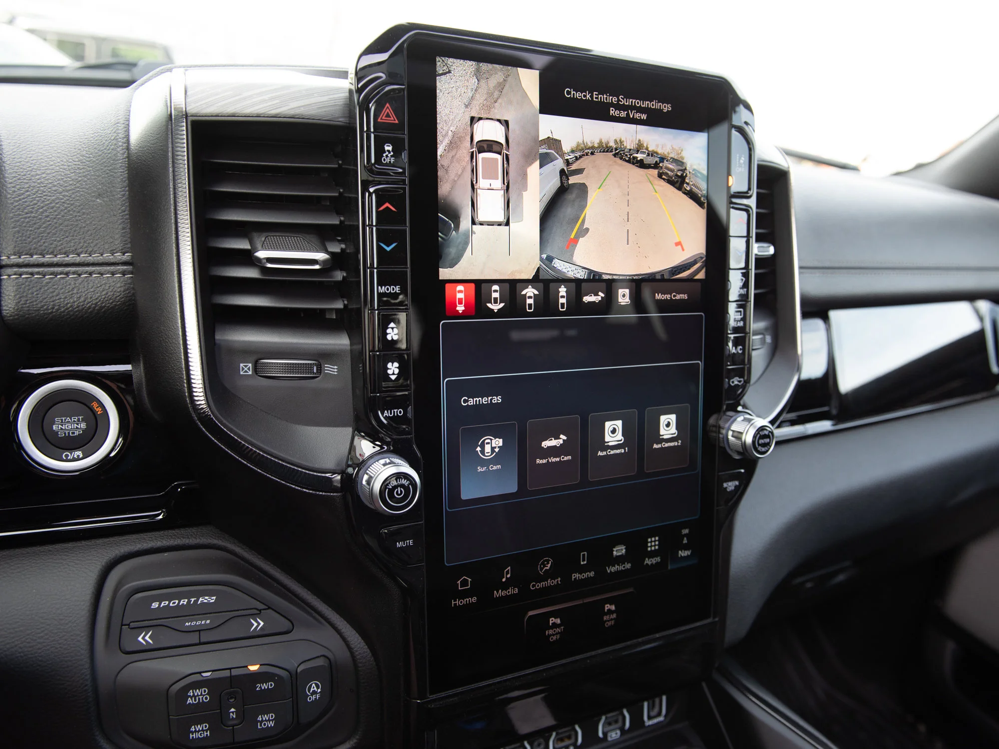 New 2026 Black RAM Sport* image 16