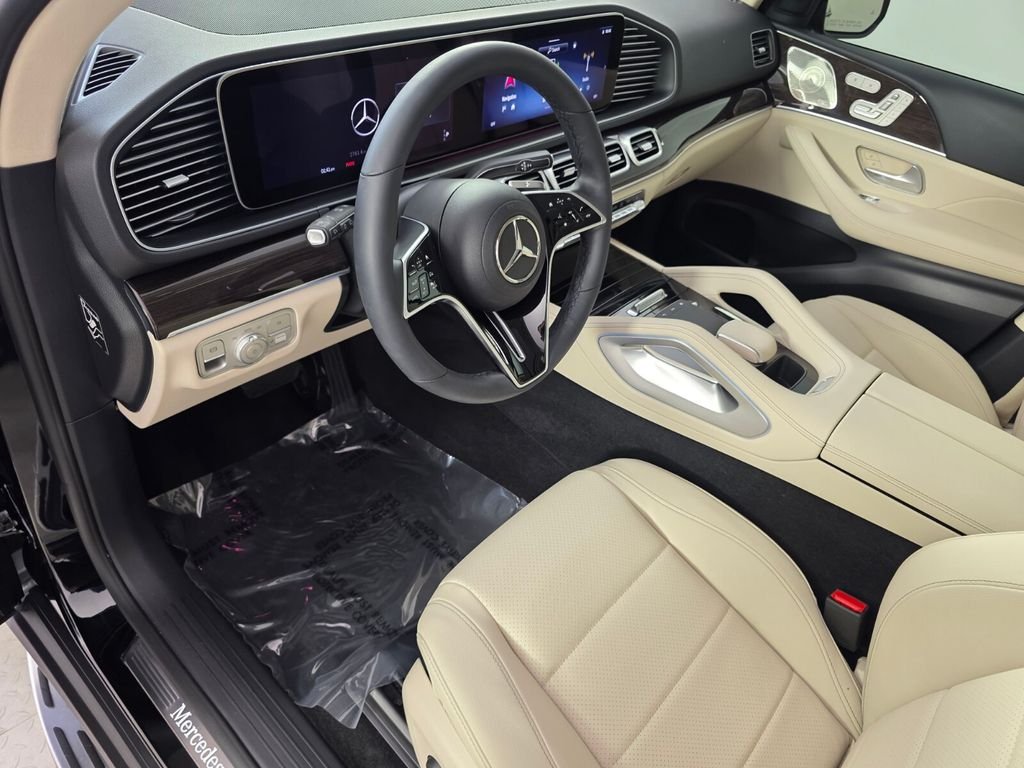 Certified Used 2026 Black Mercedes-Benz GLE 350 image 10