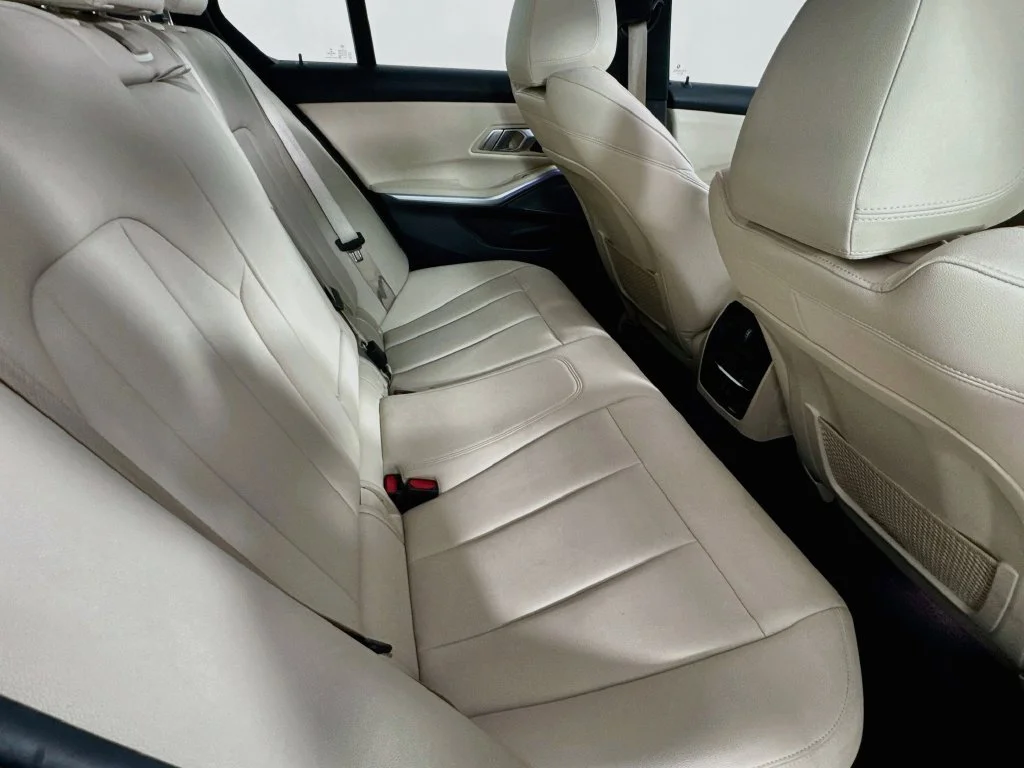 Used 2021 Black BMW 330e xDrive image 37