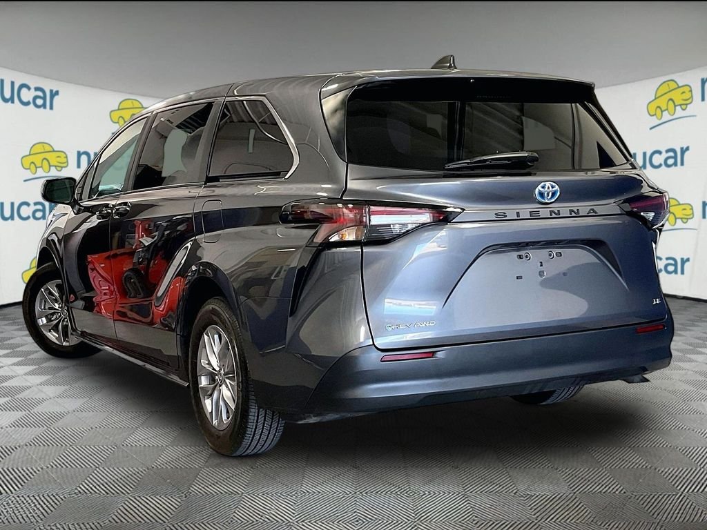 Used 2025 Gray Toyota LE image 4