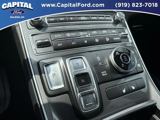 Used 2023 Gray Hyundai SEL image 29
