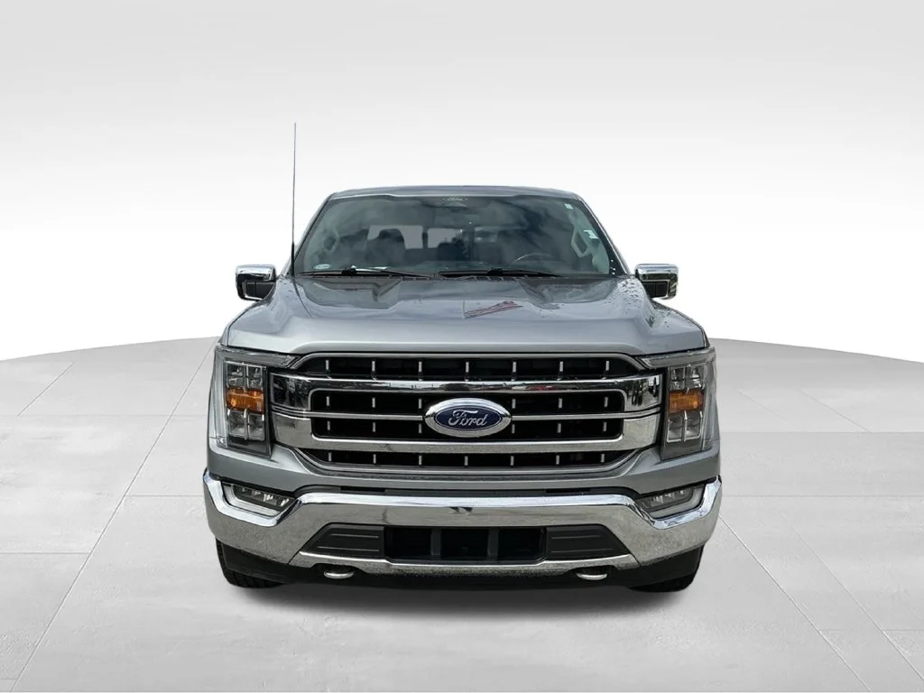 Used 2022 Silver Ford Lariat image 12