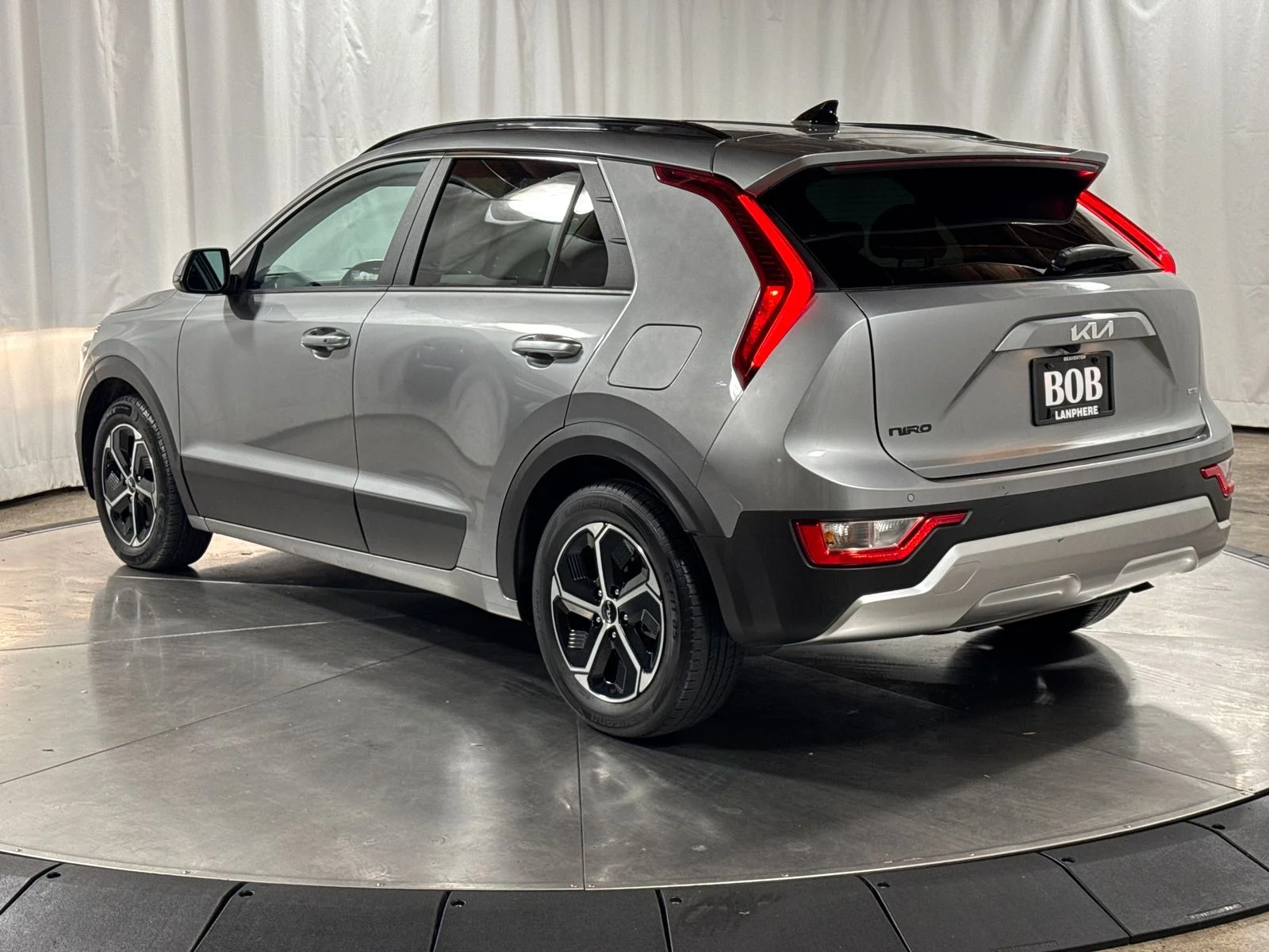 Used 2023 Gray Kia EX image 9