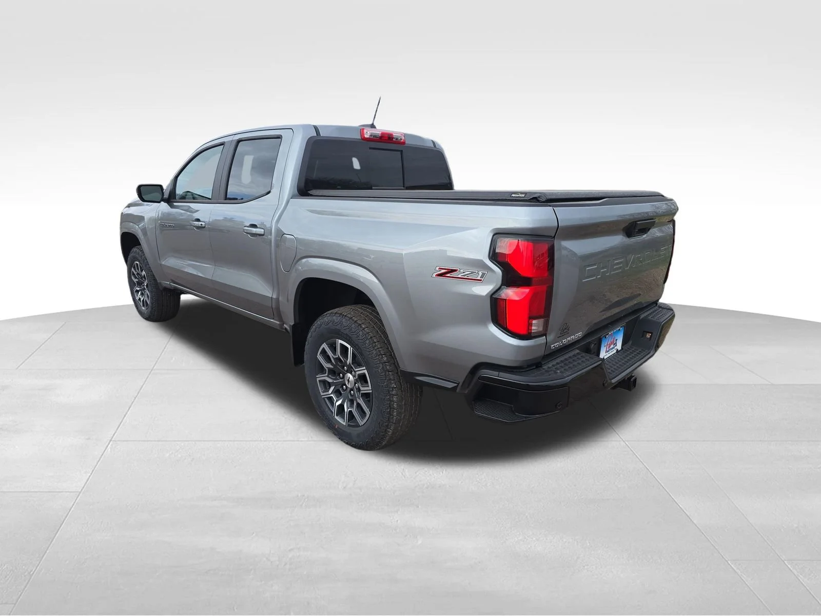 2026 Chevrolet Colorado Z71 - Photo 3